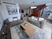 Se alquila PB duplex de 152 m2 2H/2.5B/3PE en La Castellana