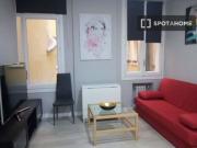 Se alquila piso de 2 habitaciones en Argüelles, no se...