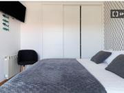 Se alquila piso de 2 habitaciones en Baiona, gastos...