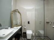 Se alquila piso de 2 habitaciones en El Gòtic