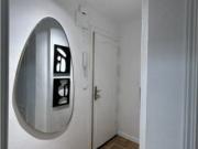 Se alquila piso de 2 habitaciones en Embajadores, gastos...