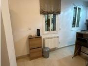 Se alquila piso de 2 habitaciones en Goya con terraza