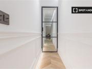 Se alquila piso de 2 habitaciones en Goya, gastos incluidos