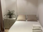 Se alquila piso de 2 habitaciones en Goya, gastos incluidos