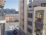 Se alquila piso de 2 habitaciones en Guindalera