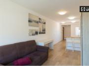 Se alquila piso de 2 habitaciones en La Trinitat Vella,...