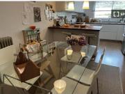 Se alquila piso de 2 habitaciones en Lloma Badada,...