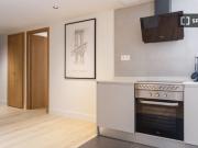 Se alquila piso de 2 habitaciones en Nueva España