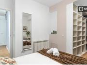 Se alquila piso de 2 habitaciones en Nueva España,...