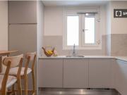 Se alquila piso de 2 habitaciones en Nueva España, todos...