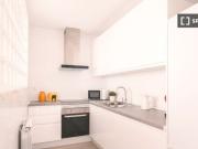 Se alquila piso de 2 habitaciones en Opañel, gastos...