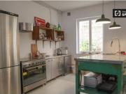 Se alquila piso de 2 habitaciones en Palacio, se admiten...