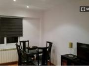 Se alquila piso de 2 habitaciones en Santander, gastos...
