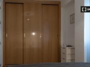 Se alquila piso de 2 habitaciones en Simancas, solo...