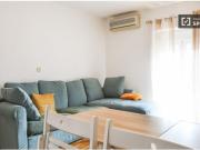 Se alquila piso de 2 habitaciones en Valdezarza, gastos...