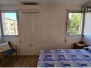Se alquila piso de 2 habitaciones en Valverde, perfecto...