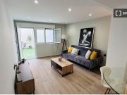 Se alquila piso de 2 habitaciones en Valverde, todos los...