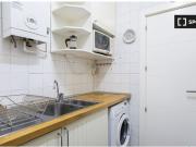 Se alquila piso de 3 habitaciones en Argüelles, WiFi...