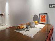 Se alquila piso de 3 habitaciones en Benicalap, todos...