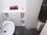 Se alquila piso de 3 habitaciones en Cabanyal...