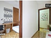 Se alquila piso de 3 habitaciones en Embajadores, solo...