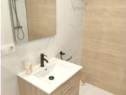 Se alquila piso de 3 habitaciones en Santander, gastos...