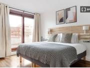 Se alquila piso de 4 habitaciones en les Tres Torres,...