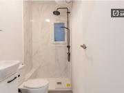 Se alquila piso de 4 habitaciones en Mislata, gastos...