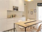 Se alquila piso de 4 habitaciones en Sol