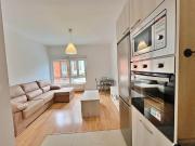 SE ALQUILA PISO EN EL CENTRO DE LUGO