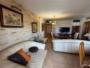 Se alquila piso en zona residencial con piscina... Se alquila piso en zona residencial con piscina...