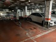 Se vende o alquila Plaza de Garaje en Calle Lope de Rueda