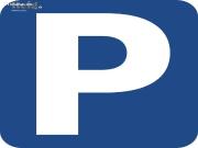 Se alquila plaza de parking en Santa Coloma