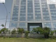 Se alquila todo el edificio o por pisos