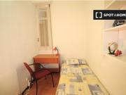Se alquilan habitaciones en apartamento de 11...