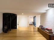 Se alquilan habitaciones en apartamento de 4 dormitorios...