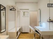 Se alquilan habitaciones en apartamento de 5...