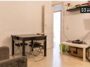 Se alquilan habitaciones en apartamento de 6 dormitorios...