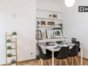 Se alquilan habitaciones en apartamento de 6 dormitorios...
