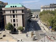 Se alquilan habitaciones en apartamento de 8...