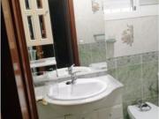 Se alquilan habitaciones en piso de 3 habitaciones en...