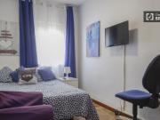¡Se alquilan habitaciones en piso de 4 habitaciones en...
