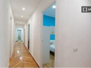 Se alquilan habitaciones en piso de 7 habitaciones en...