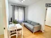 Se alquilan habitaciones en un apartamento de 3...