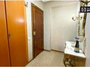 Se alquilan habitaciones en un apartamento de 4...