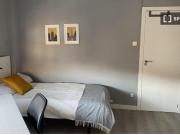 Se alquilan habitaciones en un apartamento de 4...