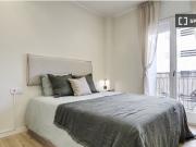 Se alquilan habitaciones en un apartamento de 4...