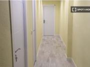 Se alquilan habitaciones en un apartamento de 5...