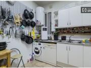 Se alquilan habitaciones en un apartamento de 5...
