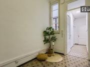 Se alquilan habitaciones en un apartamento de 5...